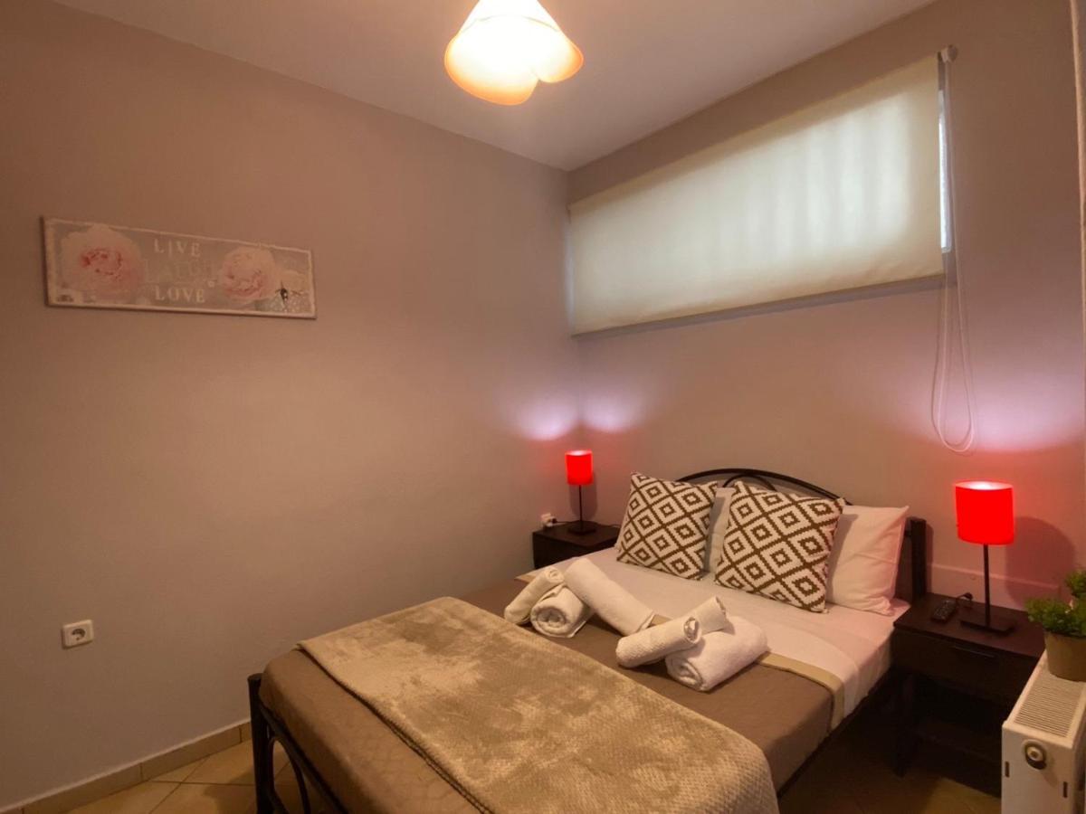 Θέα Μπροστά Στη Θάλασσα Apartment Néa Péramos Bagian luar foto