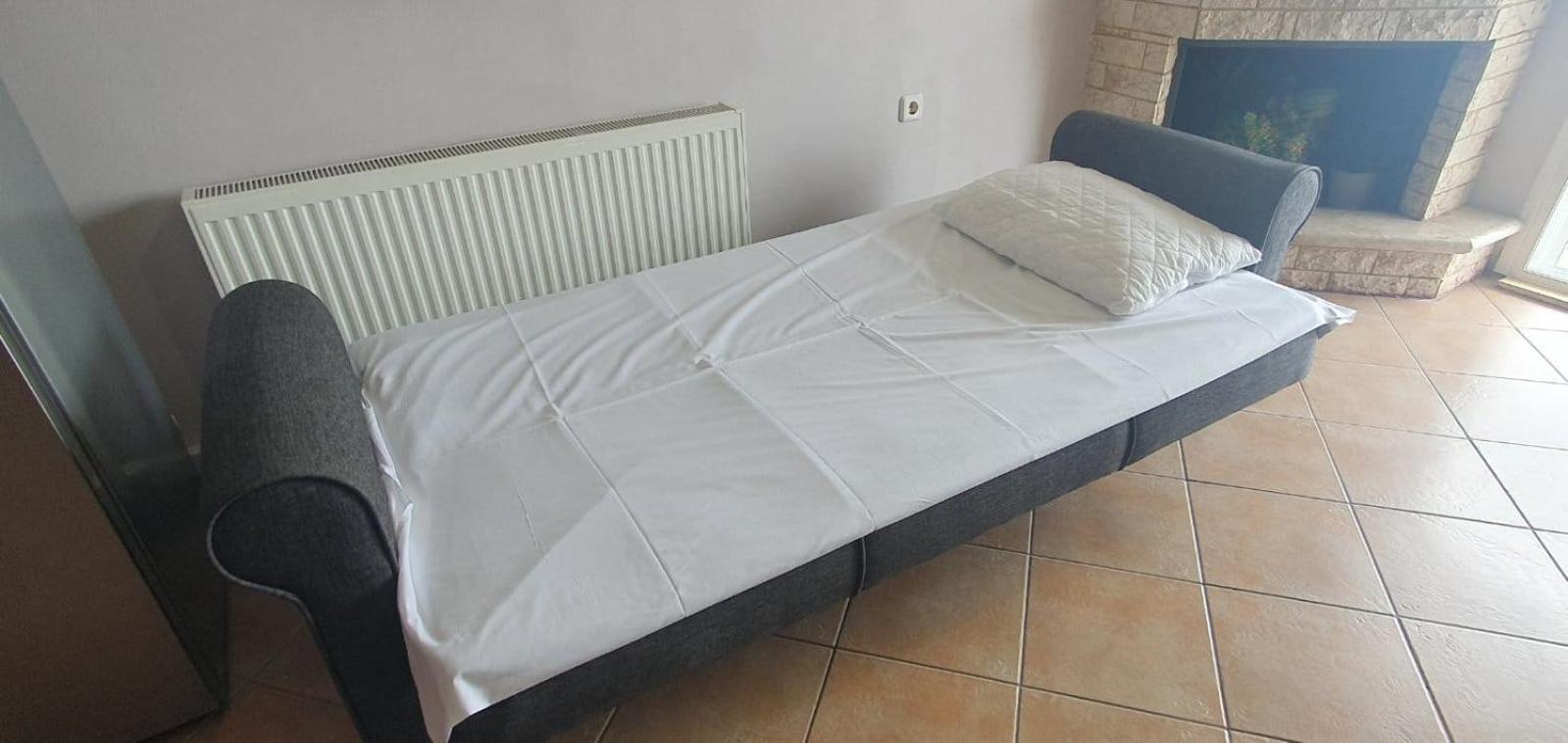 Θέα Μπροστά Στη Θάλασσα Apartment Néa Péramos Bagian luar foto